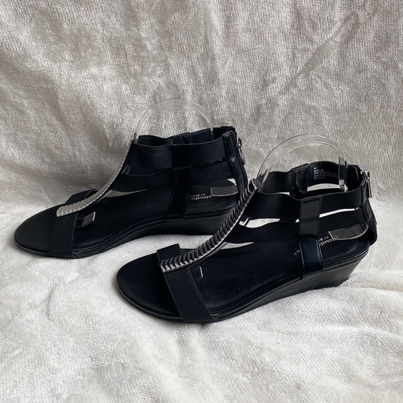 Black Wedges Size 9 - Picture 2 of 11